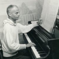 requiem-w-berlinie-oraz-impresja-pamieci-romana-maciejewskiego