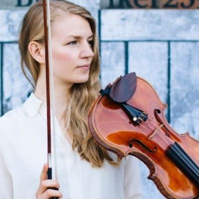 while-other-students-played-bach-sonatas-in-the-exams-i-brought-in-a-dance-company-interview-with-karin-hellqvist