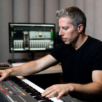 indie-captures-the-spirit-of-the-art-interview-with-josh-harris